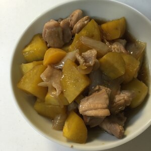 鶏肉とさつまいもの煮物